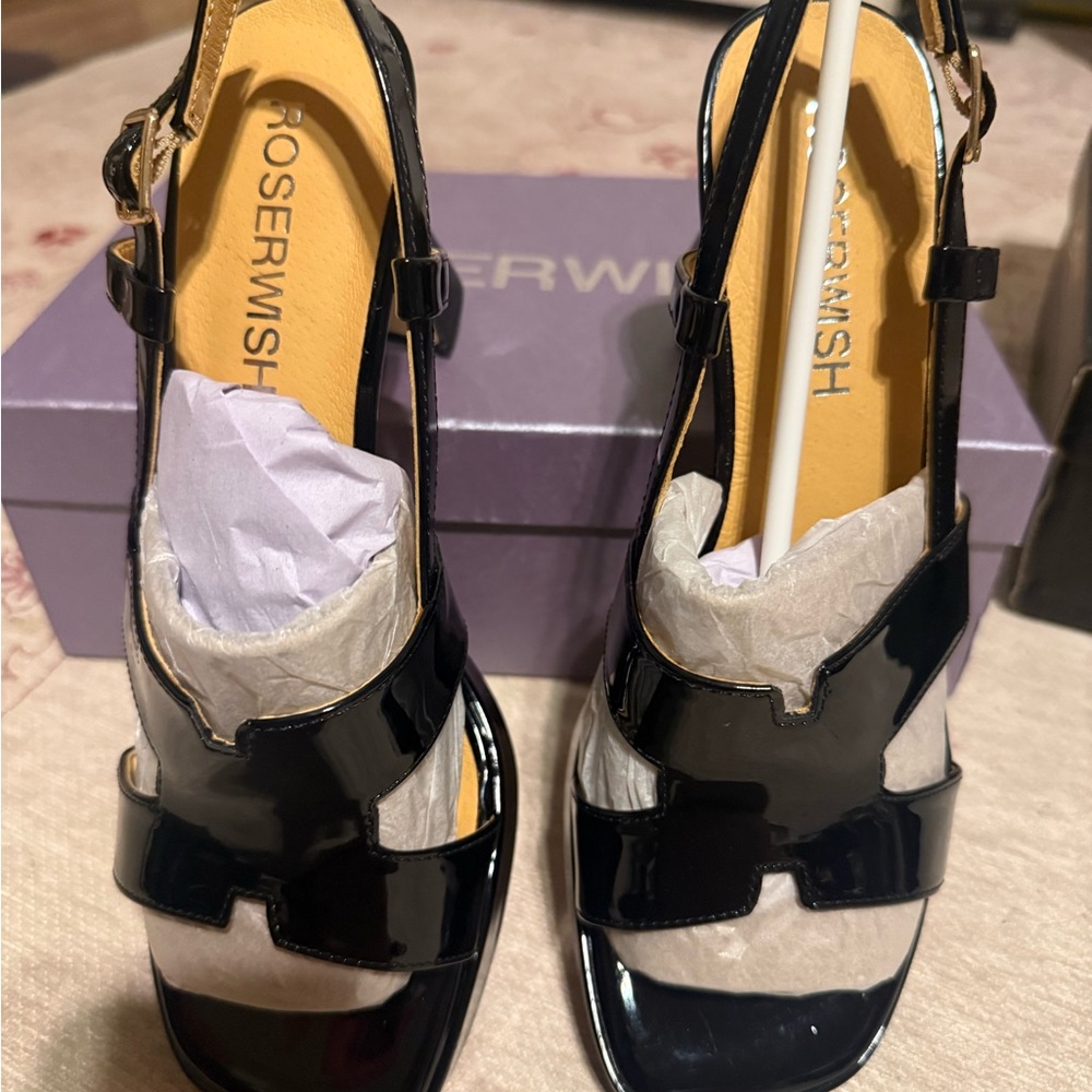 Black Patent Leather Women's Sandals
